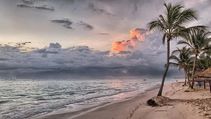 The Bigger Picture: Is Any Caribbean Island Worth the Premium? (Image Credits: Pixabay)