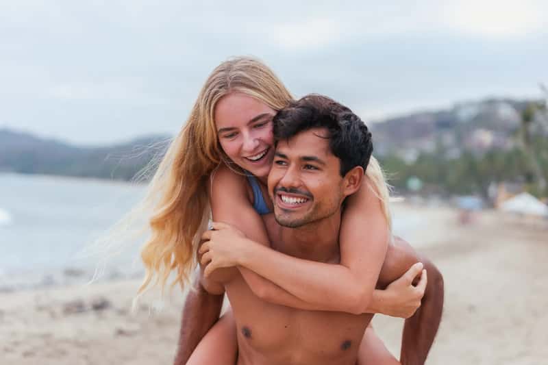 10. Judging your own trip against someone else's highlight reel (Image Credits: Pexels)