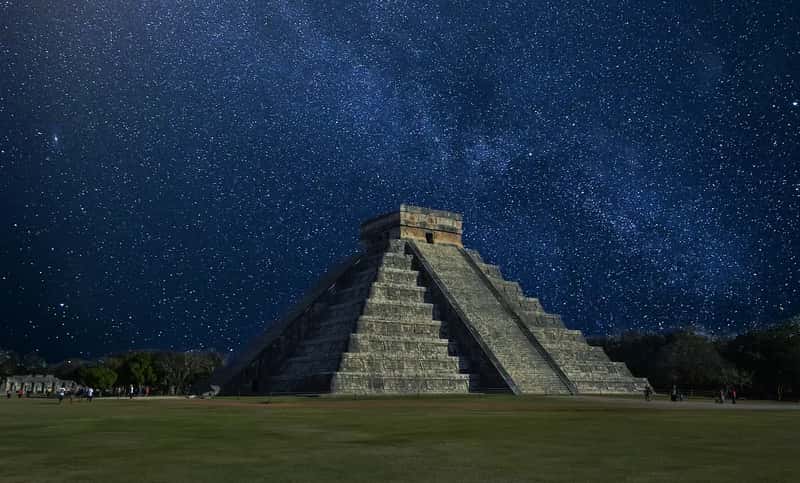9. Chichen Itza: A World Wonder That's Become a Tourist Gauntlet (Image Credits: Pixabay)