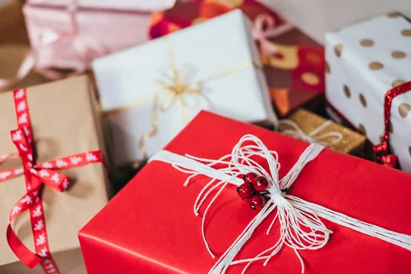 Steer Clear of Gifts With Unlucky Meanings (Image Credits: Unsplash)