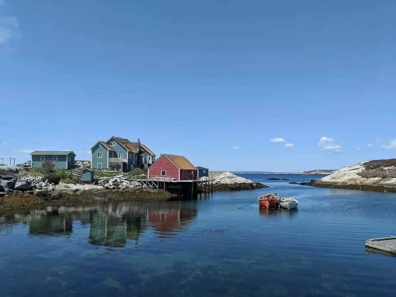 Baddeck, Nova Scotia (Image Credits: Unsplash)