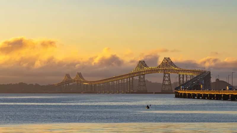San Mateo-Hayward Bridge, California (Image Credits: Pexels)