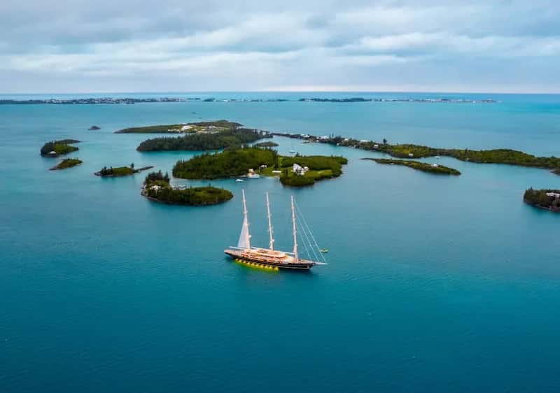 1. The Bermuda Triangle, Atlantic Ocean - Where Ships and Planes Simply Vanish (Image Credits: Pexels)