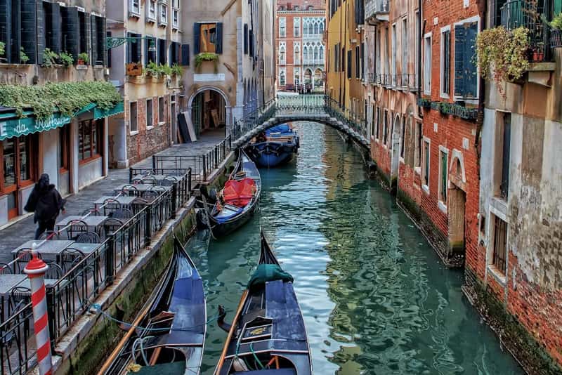 2. Venice, Italy (Image Credits: Unsplash)