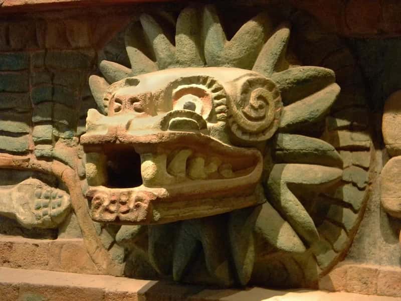 5. Pre-Columbian Artifacts From Peru and Mexico (Image Credits: Pixabay)