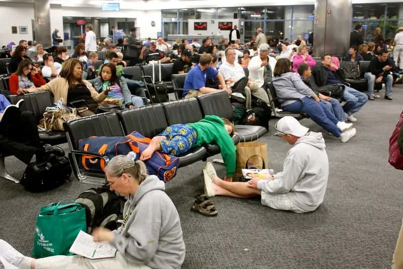 Sign 4: You're Flying Through an Understaffed Hub or a Notorious Problem Airport (brunosan, Flickr, CC BY 2.0)