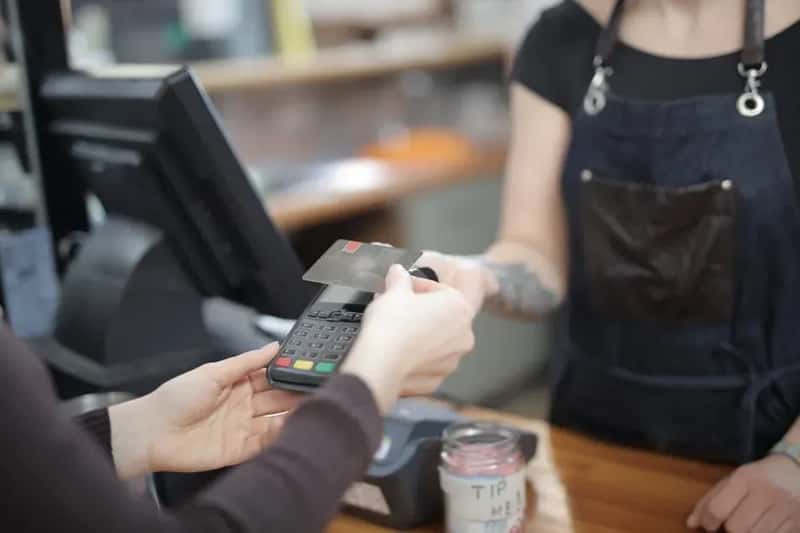 10. Tipping Embarrassingly Low - or Not at All (Image Credits: Pexels)