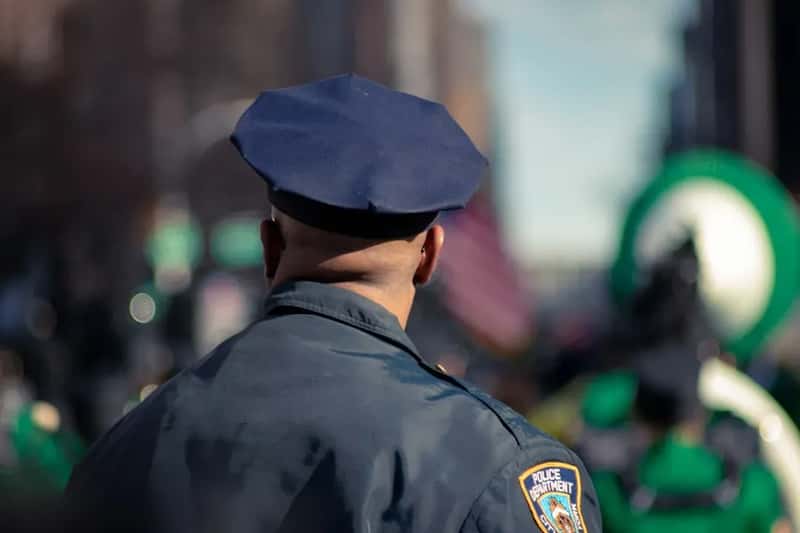 #13 - The Officers Who Help You Most Are the Ones You Never Had to Argue With (Image Credits: Unsplash)