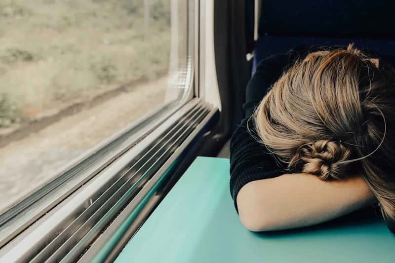 8. Fear of feeling out of place or overwhelmed in unfamiliar settings (Image Credits: Unsplash)