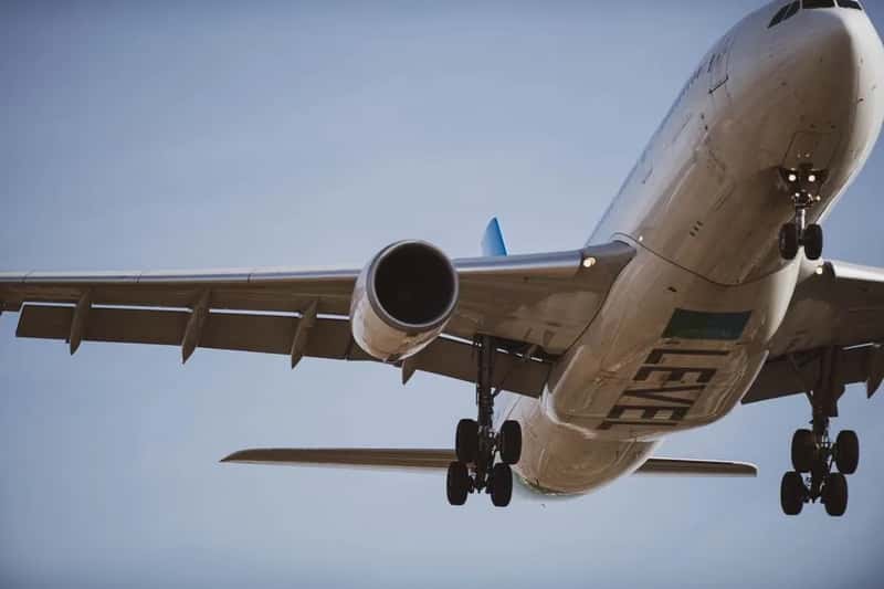 Boeing's parallel bets: quieter inlets and truss braced wings (Image Credits: Pexels)