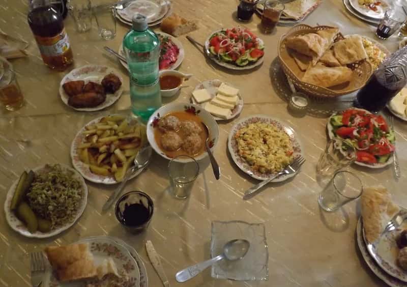 Georgia: Where Guests Outrank Everyone at the Table (young shanahan, Flickr, CC BY 2.0)