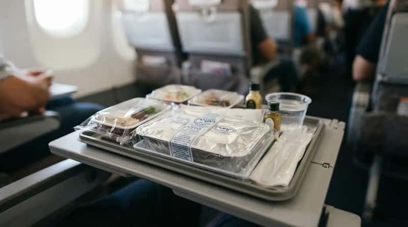 3. The One Meal That Costs Extra Even Though the Rest Are Free (Image Credits: Gemini)