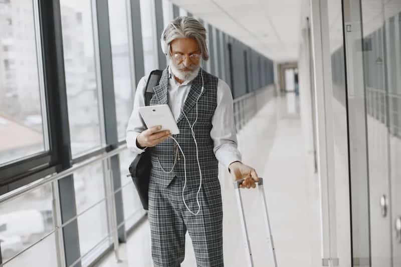 #7 - They Start Actively Hunting Senior Discounts (Image Credits: Pexels)