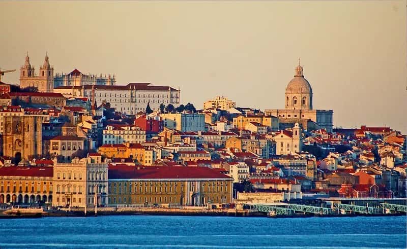 Portugal: Europe's Laid-Back Charmer (Image Credits: Wikimedia)