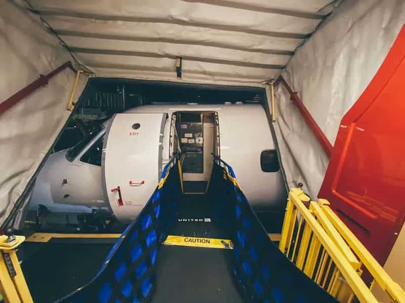 The 90-Second Evacuation Rule Makes Every Moment Count (Image Credits: Pexels)