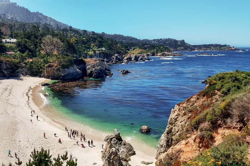 Carmel-by-the-Sea, California (Image Credits: Pexels)