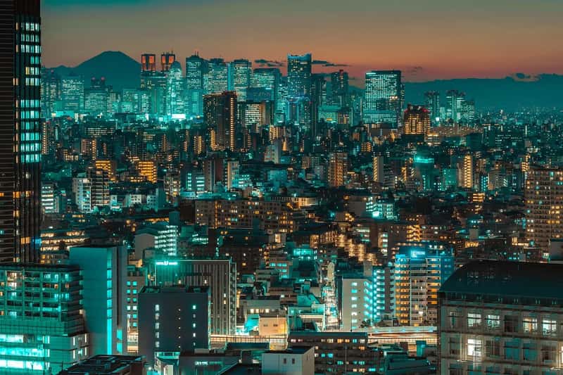 Japan's Two Cities in the Spotlight (Image Credits: Pixabay)