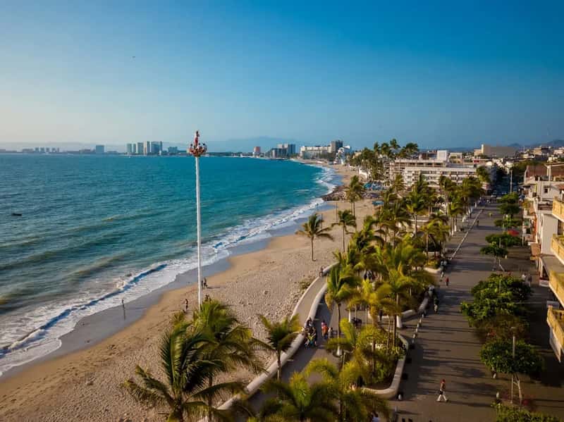 5. Mexico: Close to Home, Worlds Apart (Image Credits: Unsplash)