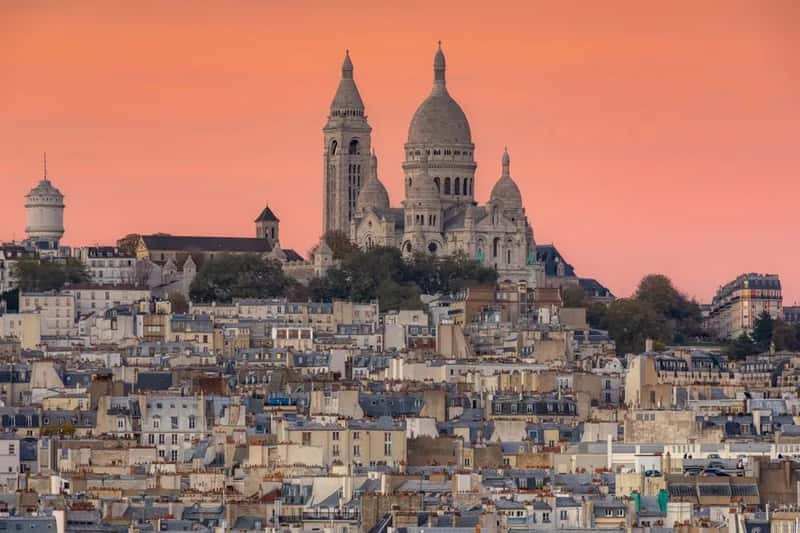 Montmartre, Paris (Image Credits: Pexels)