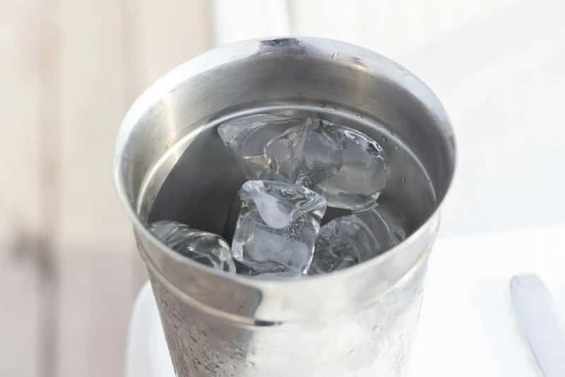 1. A Custom Ice Bucket Schedule (Image Credits: Unsplash)