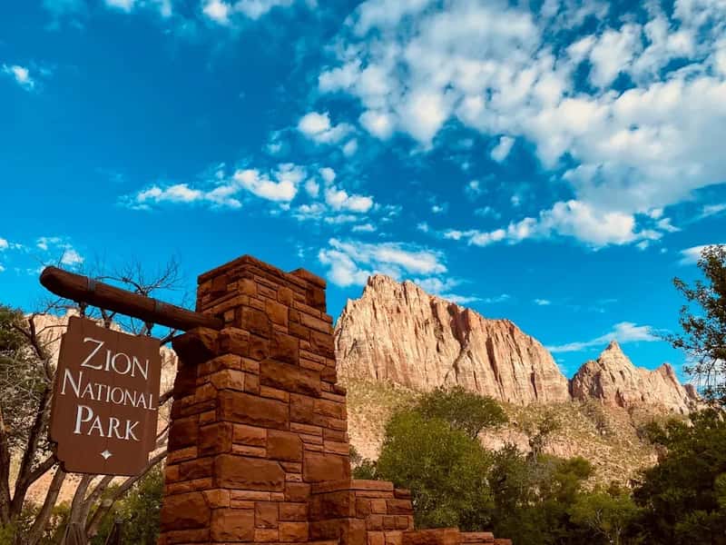2. Zion National Park: The Park That Never Gets a Break (Image Credits: Unsplash)