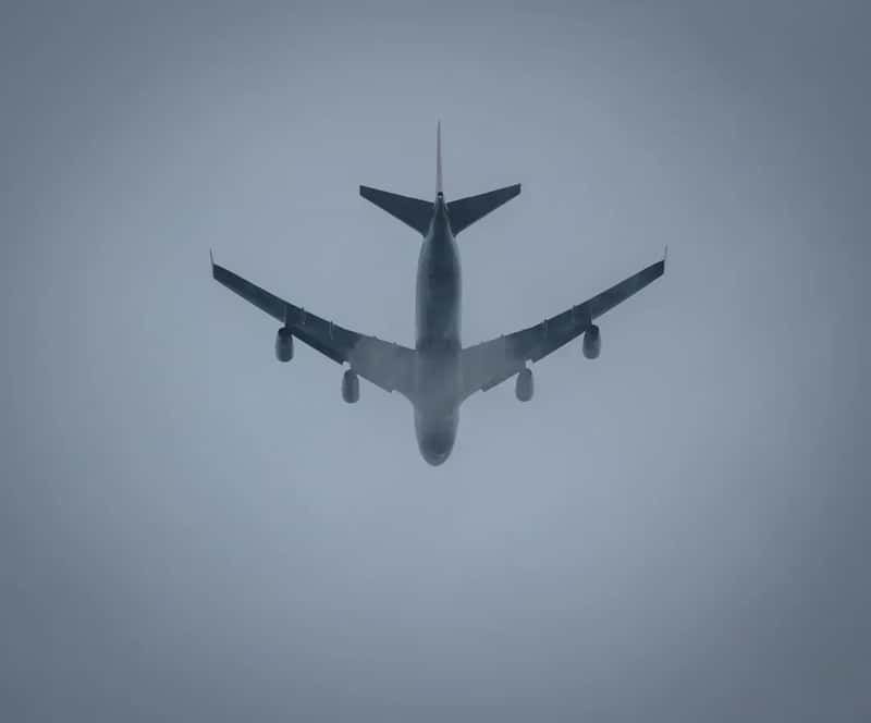 The Environmental Guilt of Frequent Flying (Image Credits: Unsplash)
