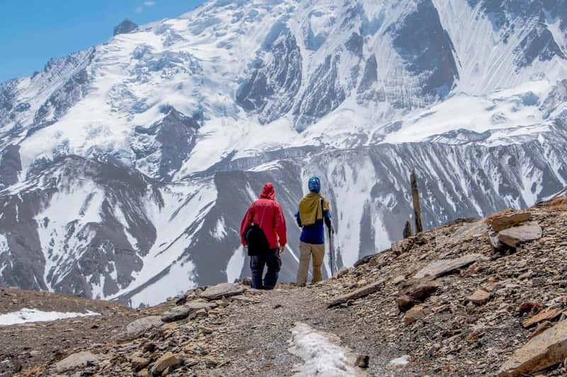Nepal: Mountain Hearts with Himalayan Warmth (Image Credits: Unsplash)