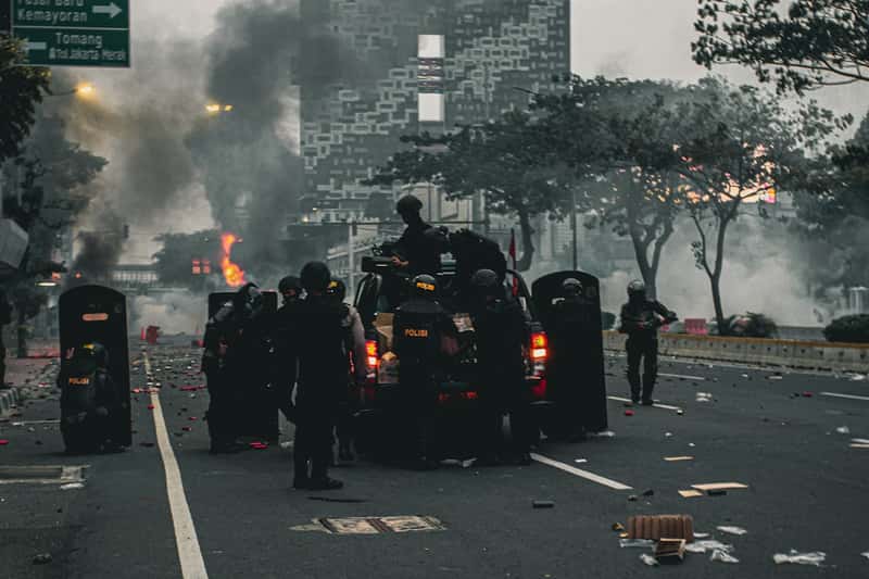 Venezuela: Economic Collapse Fuels Violence (Image Credits: Unsplash)