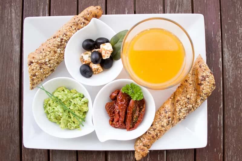 5. Breakfast that used to come with the room (Image Credits: Rawpixel)