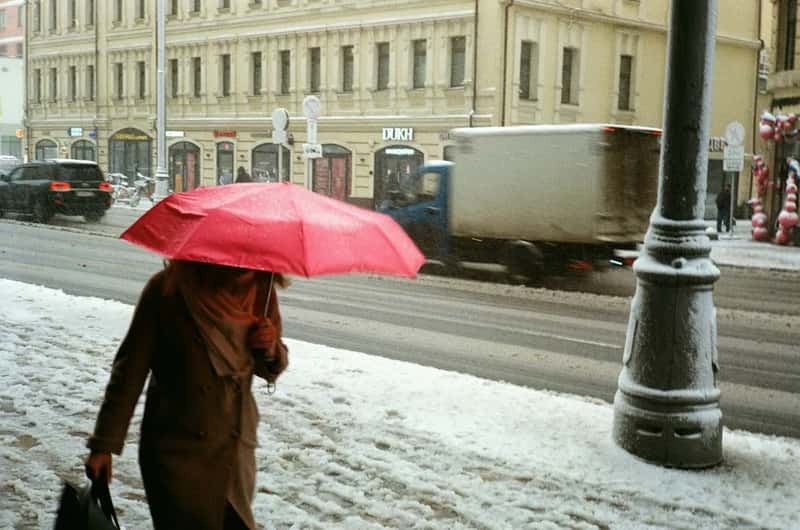 Weather and crowds decide more than the itinerary does (Image Credits: Unsplash)
