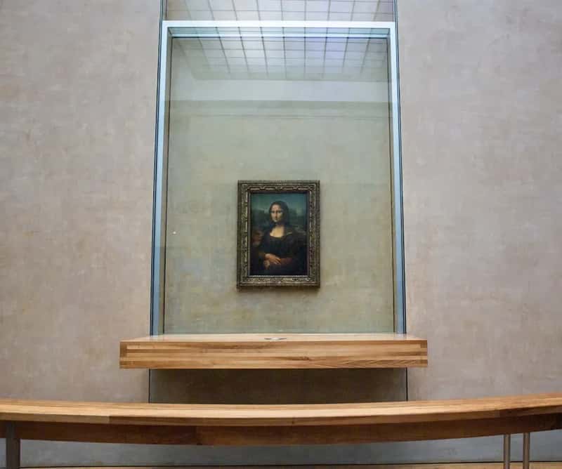 3. The Mona Lisa at the Louvre, Paris - 30 Seconds With the World's Most Famous Painting (Image Credits: Unsplash)