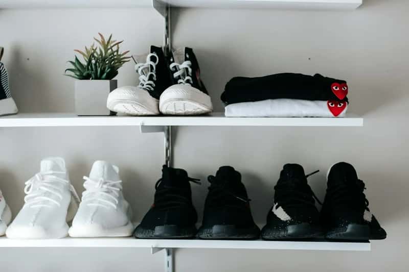 Take Your Shoes Off at the Entrance (Image Credits: Unsplash)
