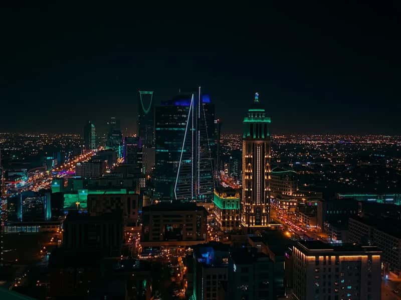 Saudi Arabia: Sunday Anchors the Kingdom's Work Rhythm (Image Credits: Unsplash)
