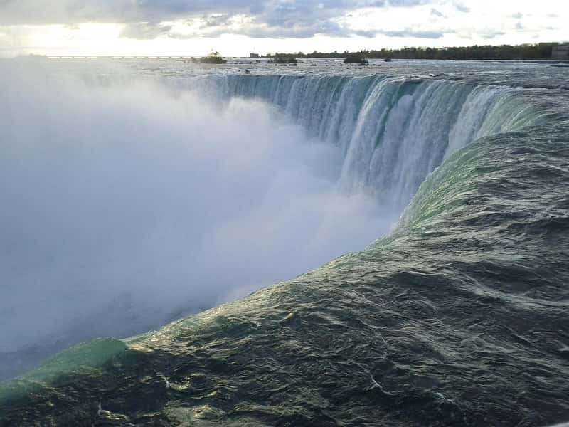 The Famous Boat Tours Face Serious Disruptions (Image Credits: Pixabay)