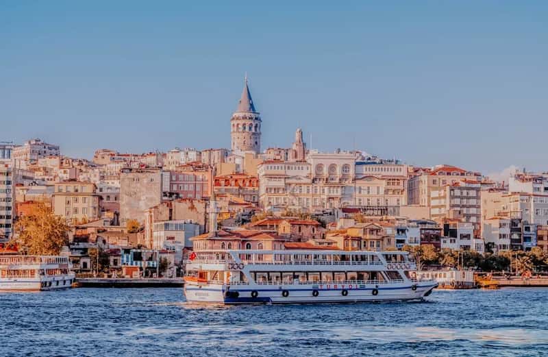 Türkiye: Zones of Risk Inside a Country People Cannot Stop Visiting (Image Credits: Unsplash)