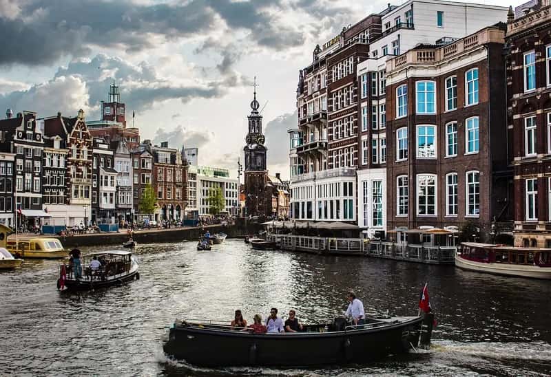 9. The Netherlands: Bluntness With No Apology (Image Credits: Pixabay)