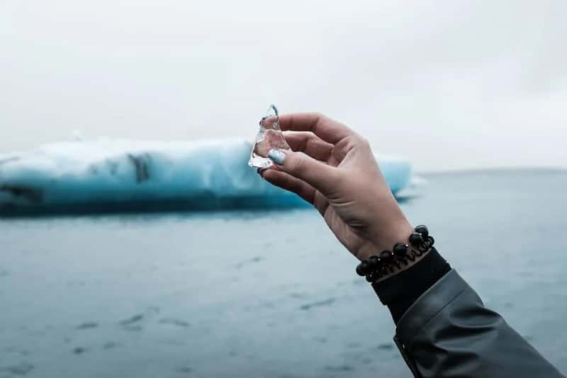 A Glacier Ice Cube Mailed to South Carolina (Image Credits: Pexels)