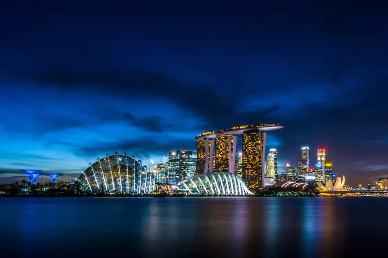 4. Singapore: Where Small Habits Carry Big Fines (Image Credits: Unsplash)
