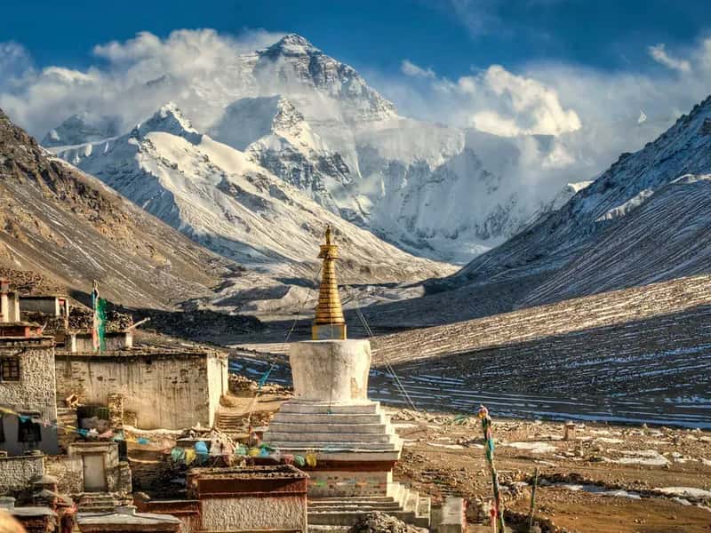 Mount Everest, Nepal and Tibet (Image Credits: Flickr)
