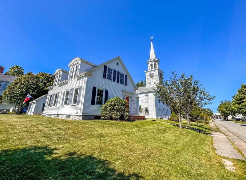 8. Machias, Maine – Raw New England Living at Its Finest (Image Credits: Pixabay)