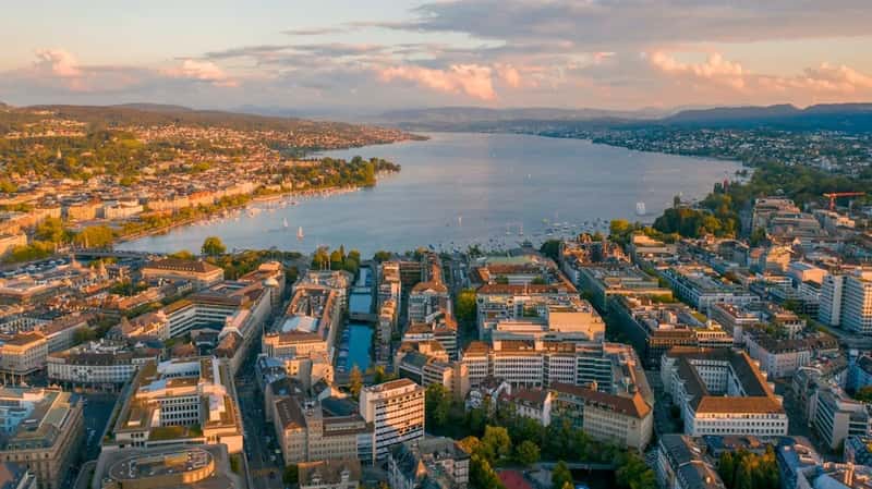Zurich, Switzerland (Image Credits: Unsplash)