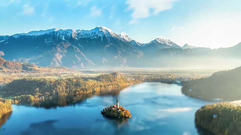 Slovenia: Europe's Compact Marvel (Image Credits: Pixabay)
