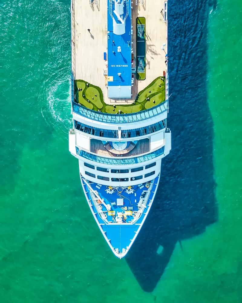 #10 - Ignoring the Cruise Line App Until They're Already Onboard (Image Credits: Unsplash)