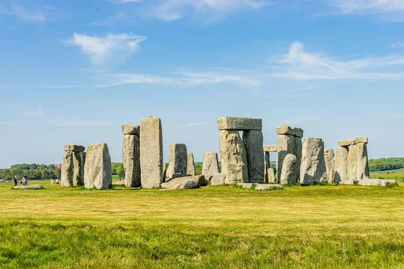 Stonehenge, England (Image Credits: Unsplash)