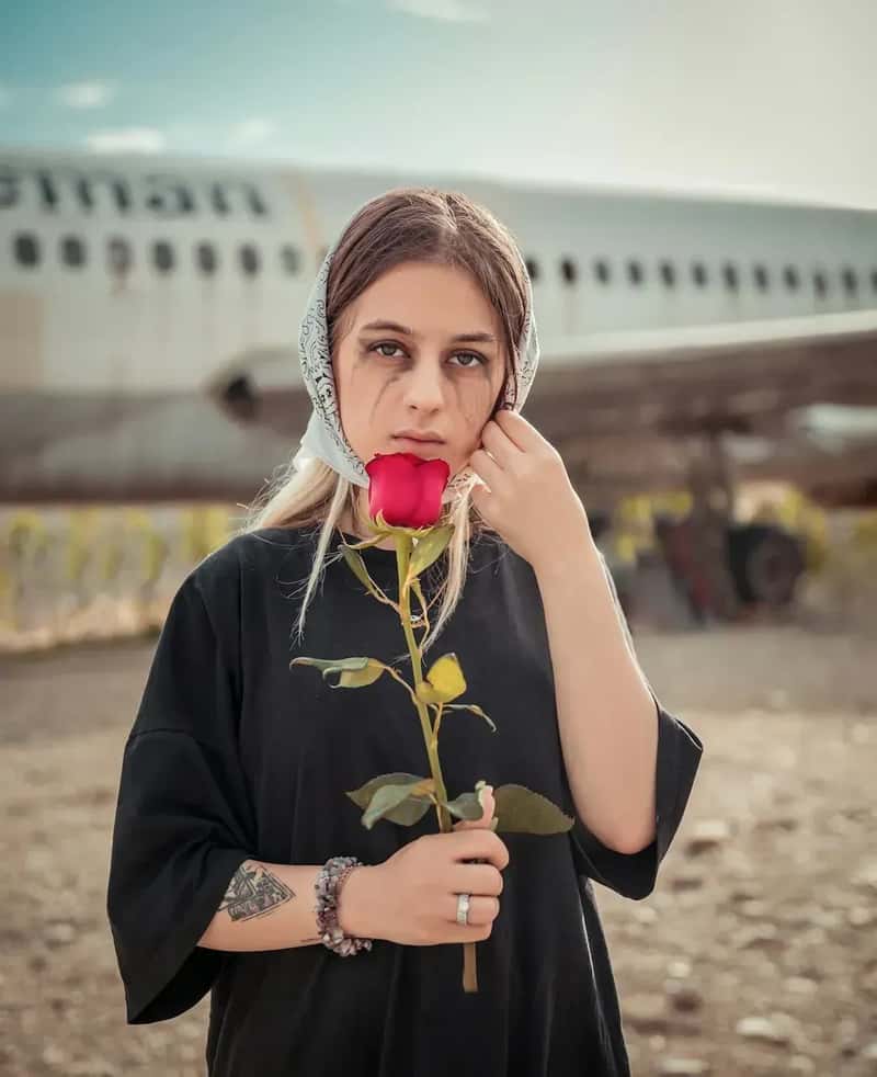 Iran: Married Women Must Obtain Husband's Written Permission (Image Credits: Unsplash)