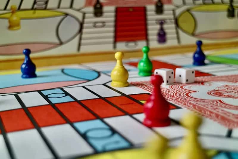 #5 - Playing Board Games as the Family's Primary Evening Entertainment (Image Credits: Unsplash)
