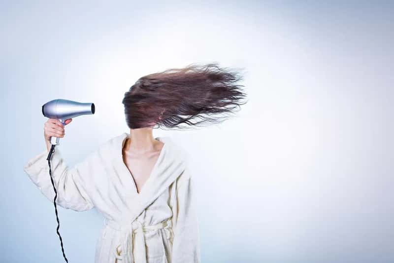 Hair Dryers and Other Bulky Electronics (Image Credits: Pixabay)