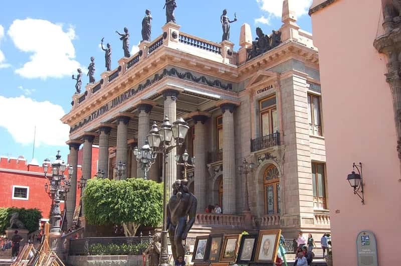 What It Actually Costs to Live Safely as a Nomad in CDMX (Image Credits: Pixabay)