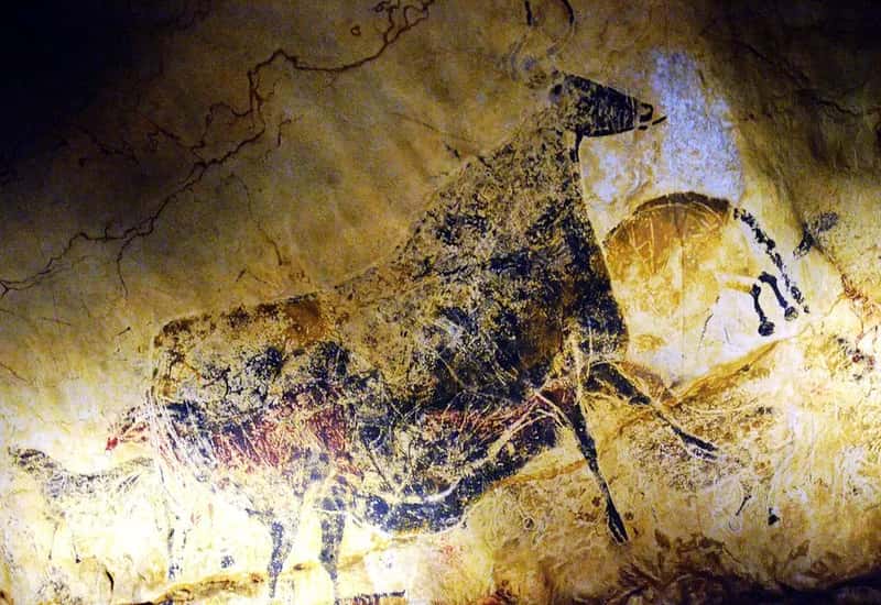6. Lascaux Caves, France (Jason M Ramos, Flickr, CC BY 2.0)