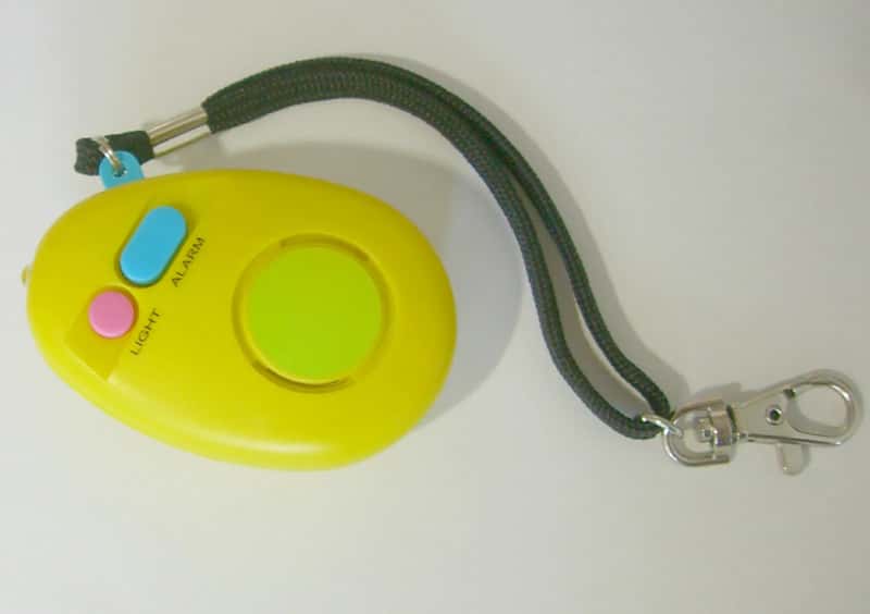 1. A Loud Personal Safety Alarm (投稿者本人撮影, CC BY-SA 3.0)